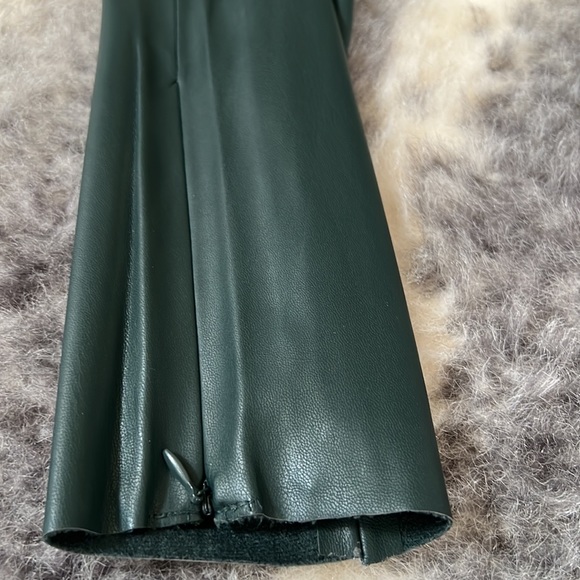 Zara Faux Leather Legging Green. - Picture 3 of 7